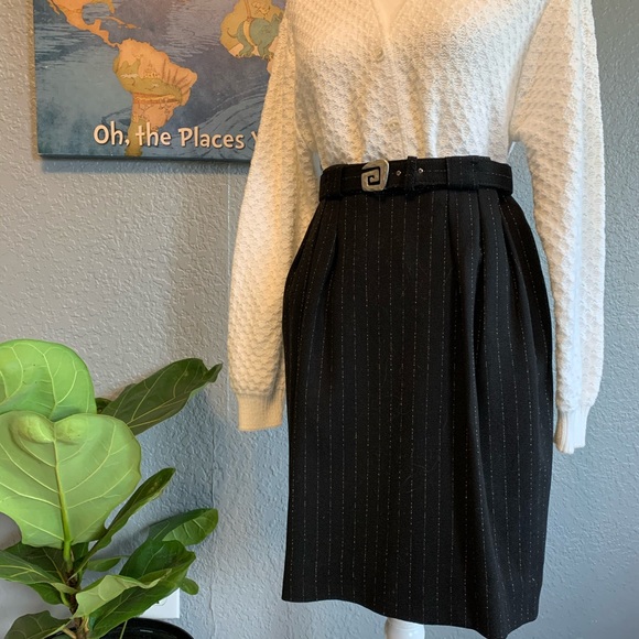 Vintage Dresses & Skirts - VINTAGE Paul Stanley High Wasted Belted 10